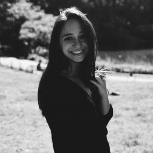 Meet your Posher, Danielle